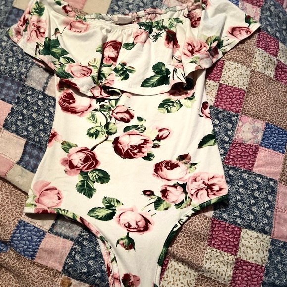 Floral bodysuit - Picture 1 of 2